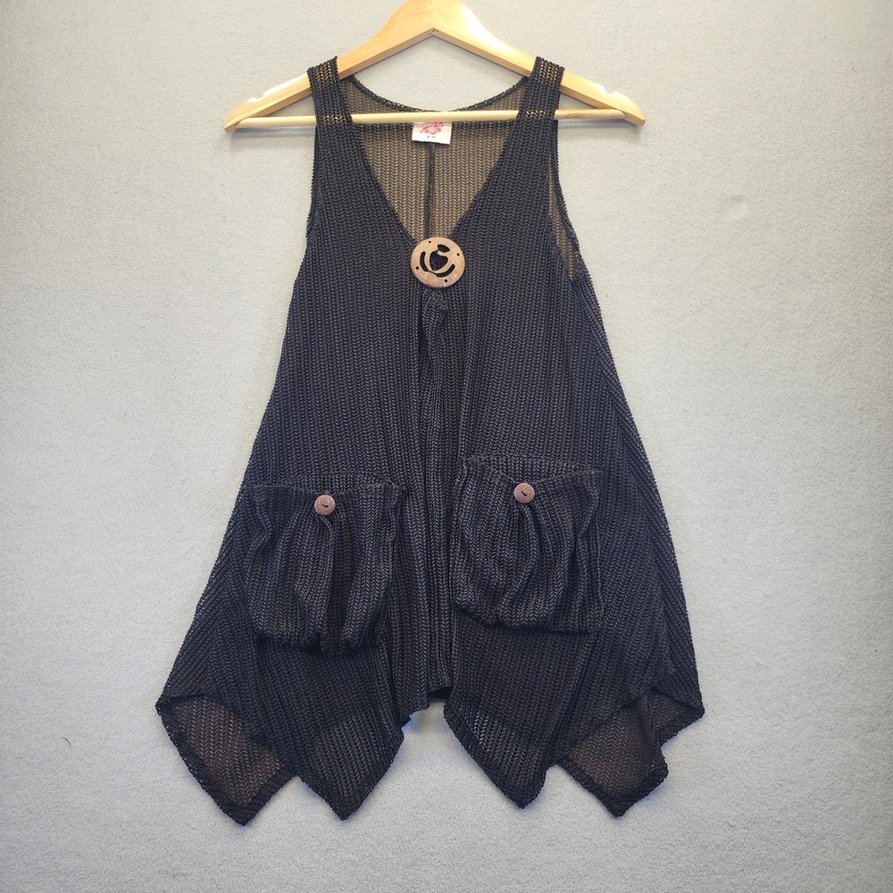 Vintage Aloha Black Mesh Knit Vest Handkerchief Hem Wooden Ring Boho Women S‎ M